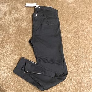 Juniors H&M Gray Skinny Jeans